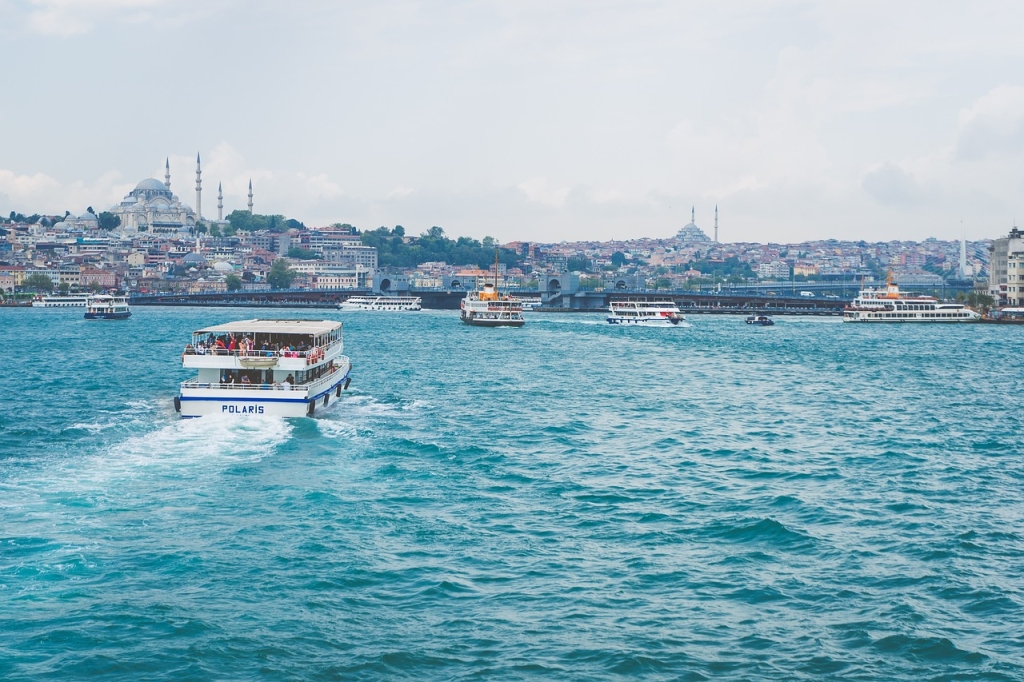 9.53m Tourists to Turkiye Between January & April 2023